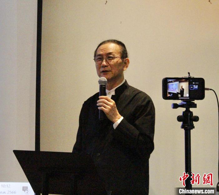 泰國泰中商務(wù)委員會(huì)主席邱威功致辭。<a target='_blank' href='/' _fcksavedurl='/'><p  align=