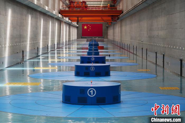 三峽左岸電廠?！￡愋?攝