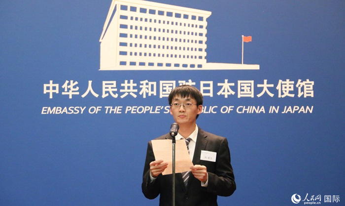 獲獎學生代表、大阪大學博士生劉亞飛發(fā)表感言。人民網 許可攝