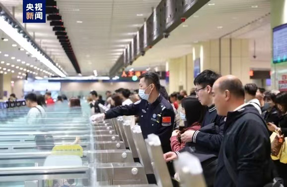 灣區(qū)速評丨多項(xiàng)數(shù)據(jù)破紀(jì)錄 人才何以在灣區(qū)成潮？