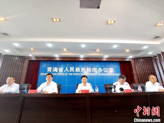 圖為新聞發(fā)布會(huì)現(xiàn)場(chǎng)?！?zhí)砀！z 　　