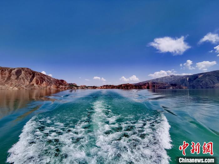 黃河源頭青海實(shí)施水土流失綜合治理、強(qiáng)化水域岸線管理