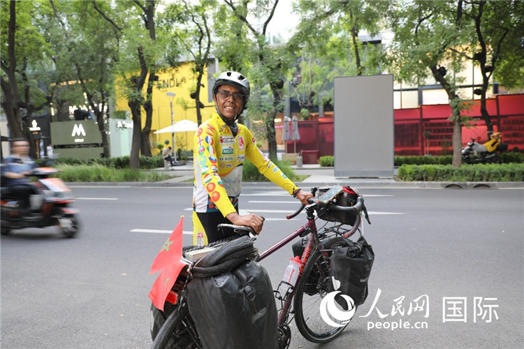 摩洛哥自行車運(yùn)動(dòng)員卡里姆·穆斯塔。人民網(wǎng)記者 翟轉(zhuǎn)麗攝