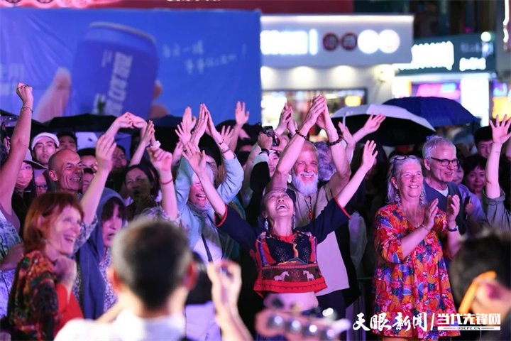 貴陽路邊音樂節(jié)。圖片來源于南明區(qū)融媒體中心
