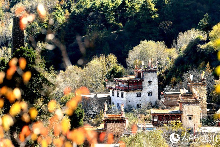 丹巴美景。李永安攝