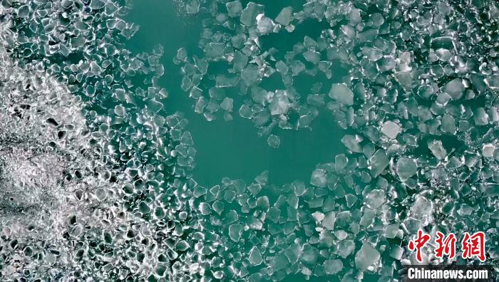 青海：6723名河湖長、15980名管護(hù)員守護(hù)“中華水塔”