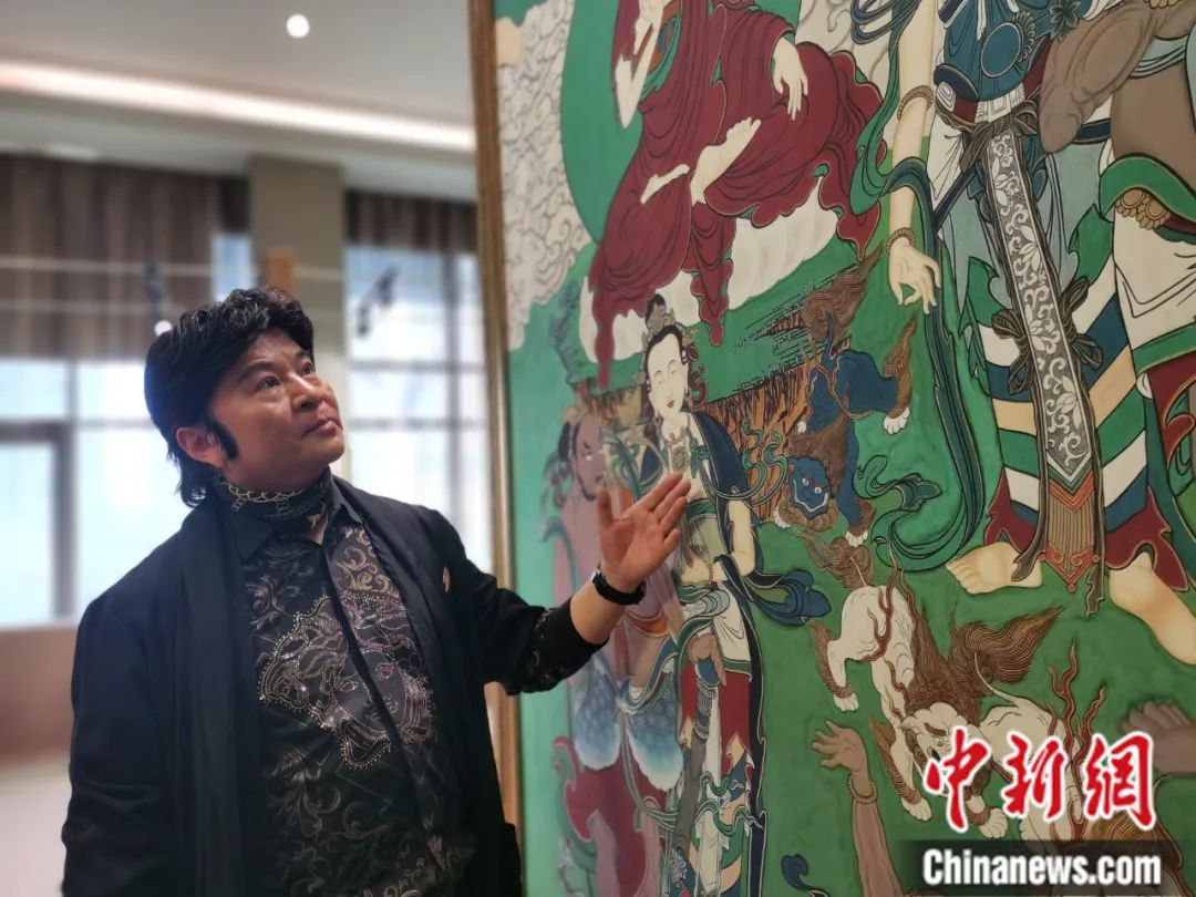 國(guó)家一級(jí)美術(shù)師劉觖。張?zhí)砀?攝