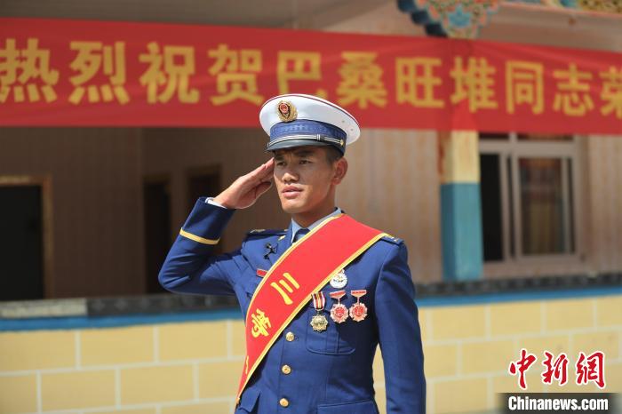 護(hù)西藏“江南”森林生態(tài)安全、提升專業(yè)技能兩位消防員獲個(gè)人三等功
