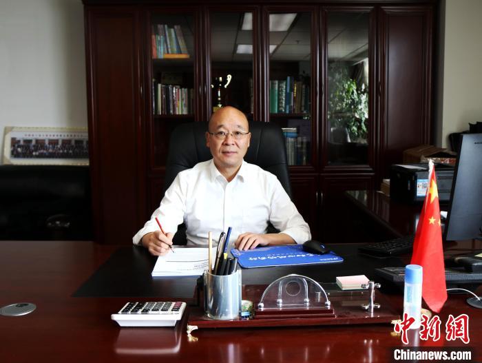 （兩會(huì)聲音）全國政協(xié)委員王昆：建議氫能源列車落地青藏高原，打造低碳“天路”